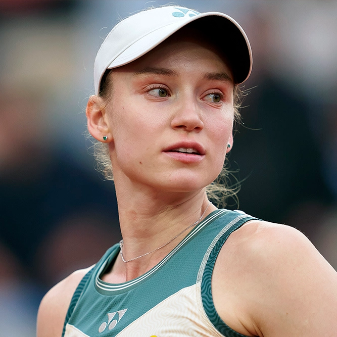 Elena Rybakina mendominasi pertandingan di Roland Garros 2025